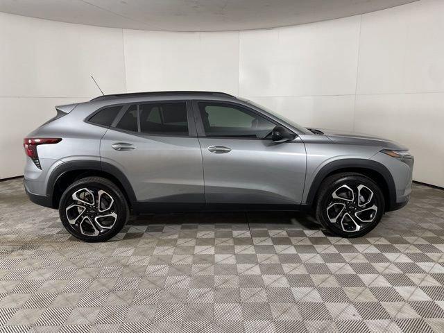 2025 Chevrolet Trax Vehicle Photo in PHOENIX, AZ 85014-3381