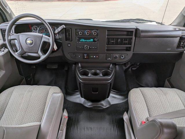 2022 Chevrolet Express Passenger 3500 Vehicle Photo in SELMA, TX 78154-1460