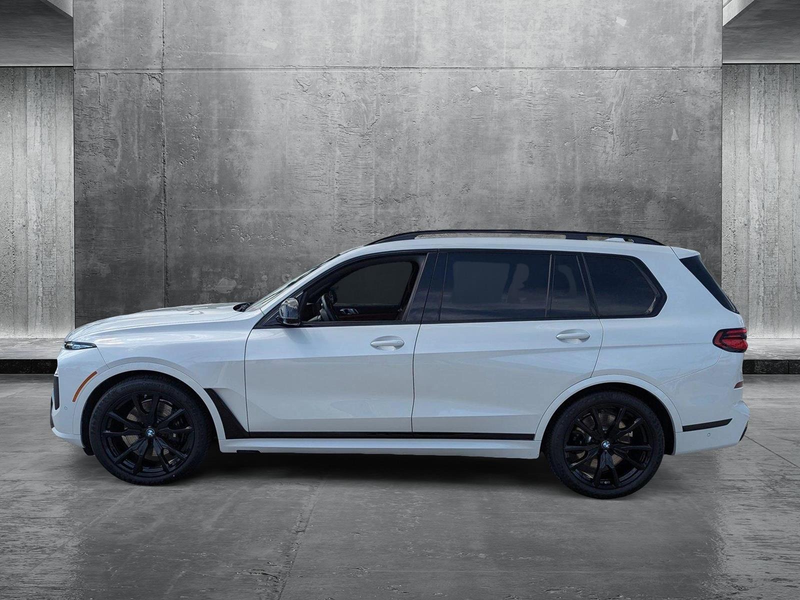 2024 BMW X7 M60i Vehicle Photo in Delray Beach, FL 33444