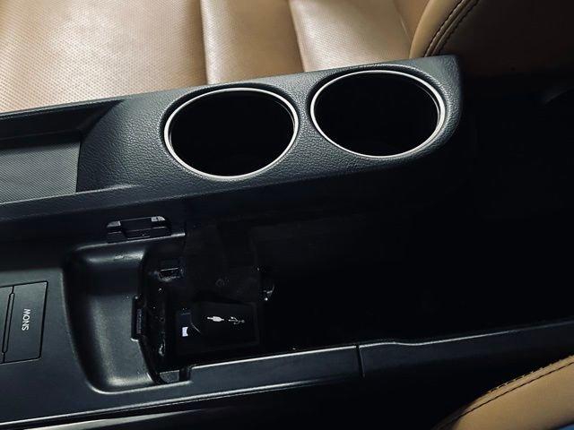 2015 Lexus IS 250 Vehicle Photo in MEDINA, OH 44256-9631