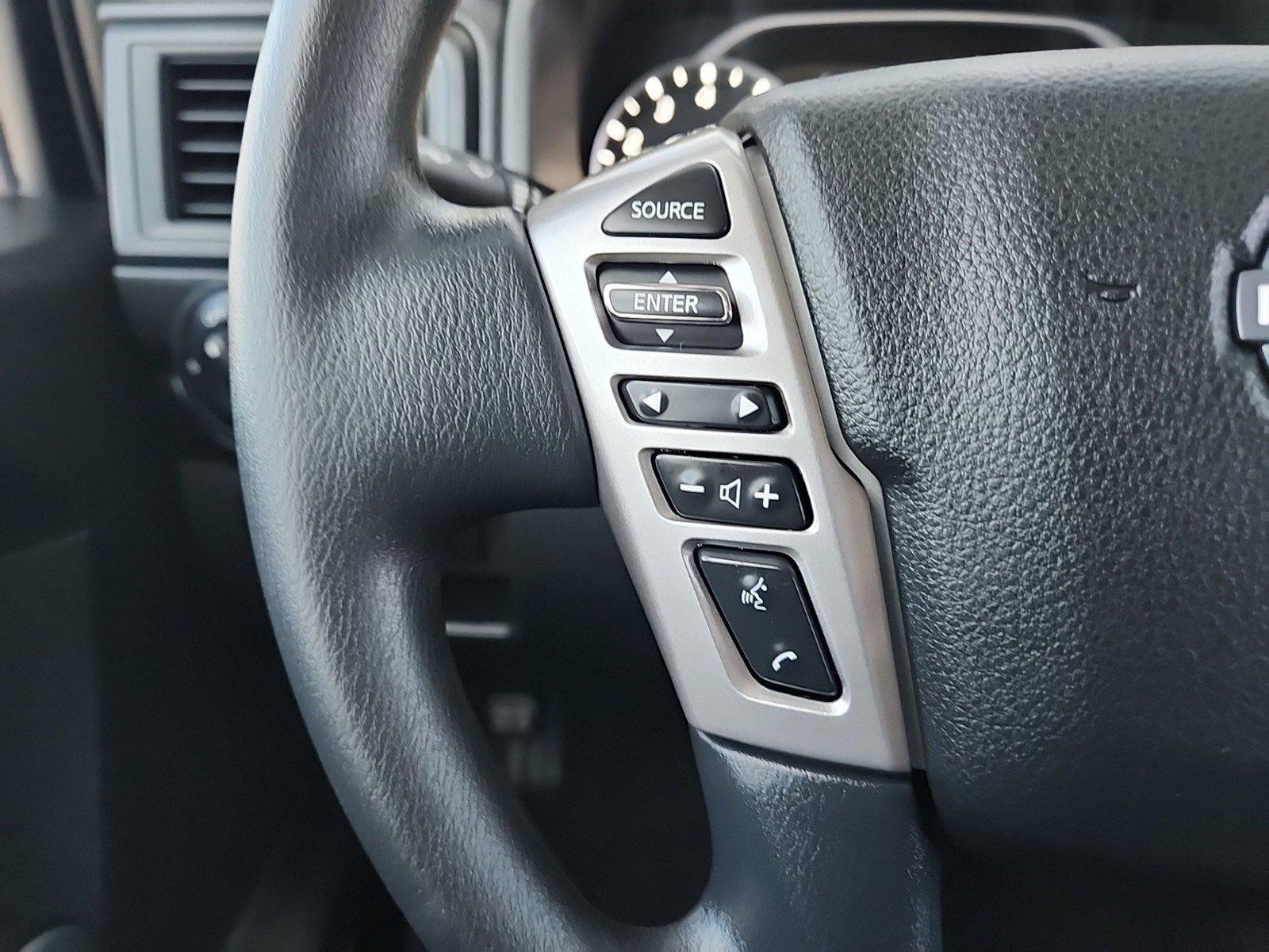 2024 Nissan Titan Vehicle Photo in Albuquerque, NM 87110