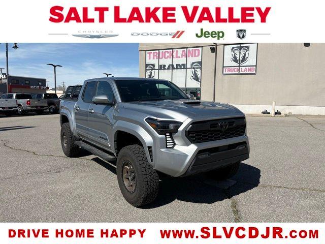 2024 Toyota Tacoma 4WD Vehicle Photo in Salt Lake City, UT 84115-2787