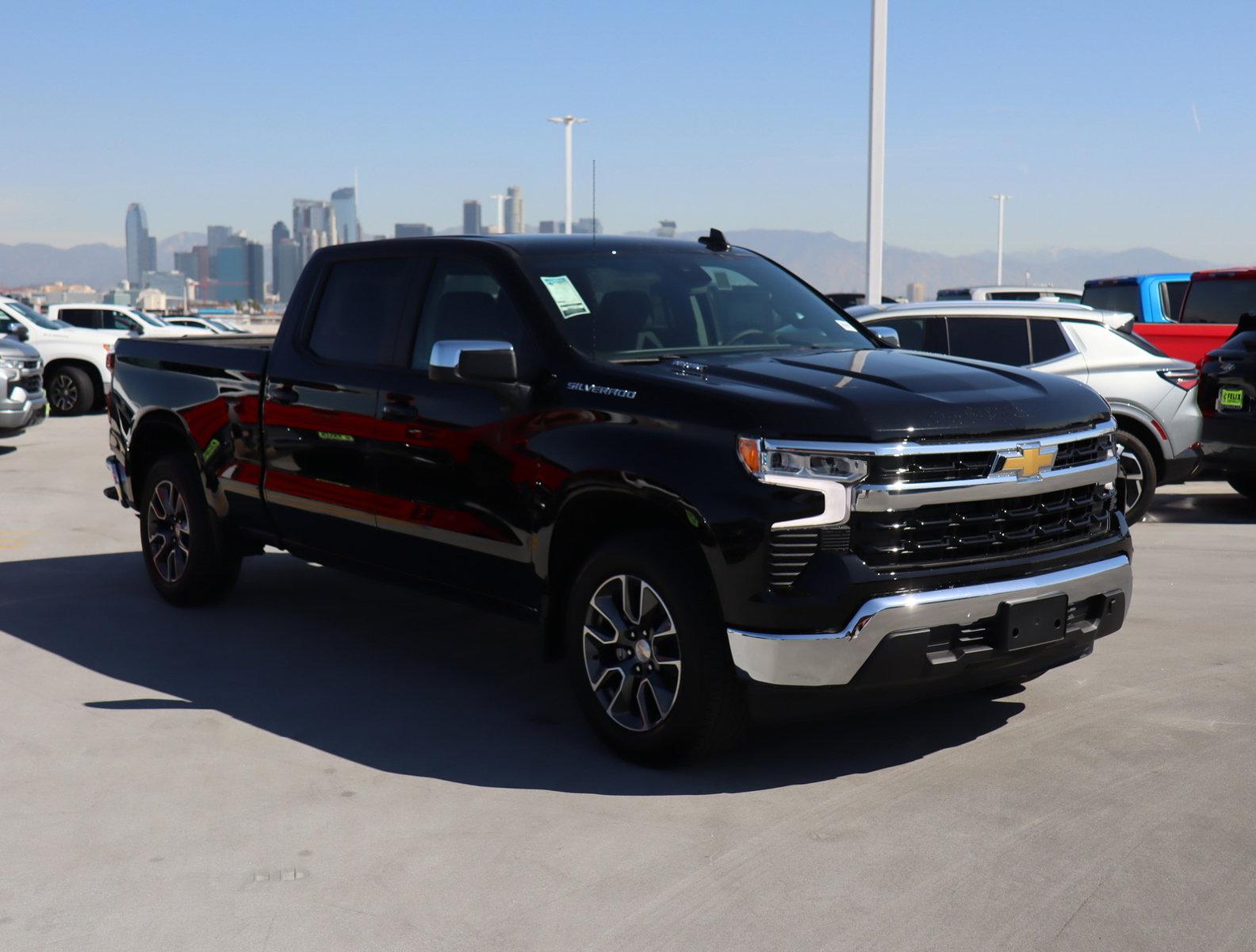 2025 Chevrolet Silverado 1500 Vehicle Photo in LOS ANGELES, CA 90007-3794