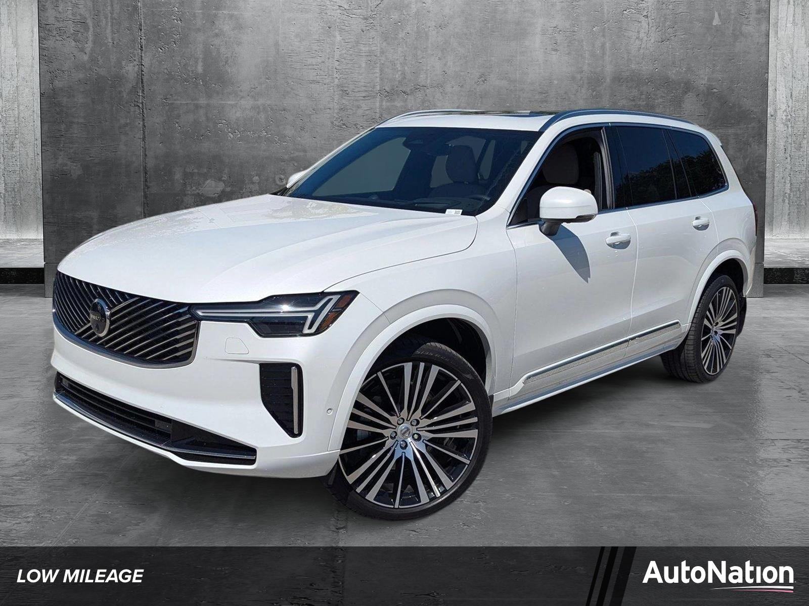 2025 Volvo XC90 Vehicle Photo in Delray Beach, FL 33444