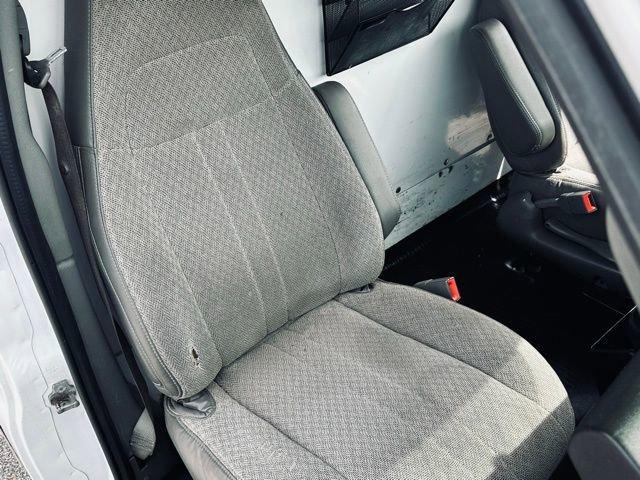 2016 Chevrolet Express Cutaway 3500 Vehicle Photo in MEDINA, OH 44256-9631