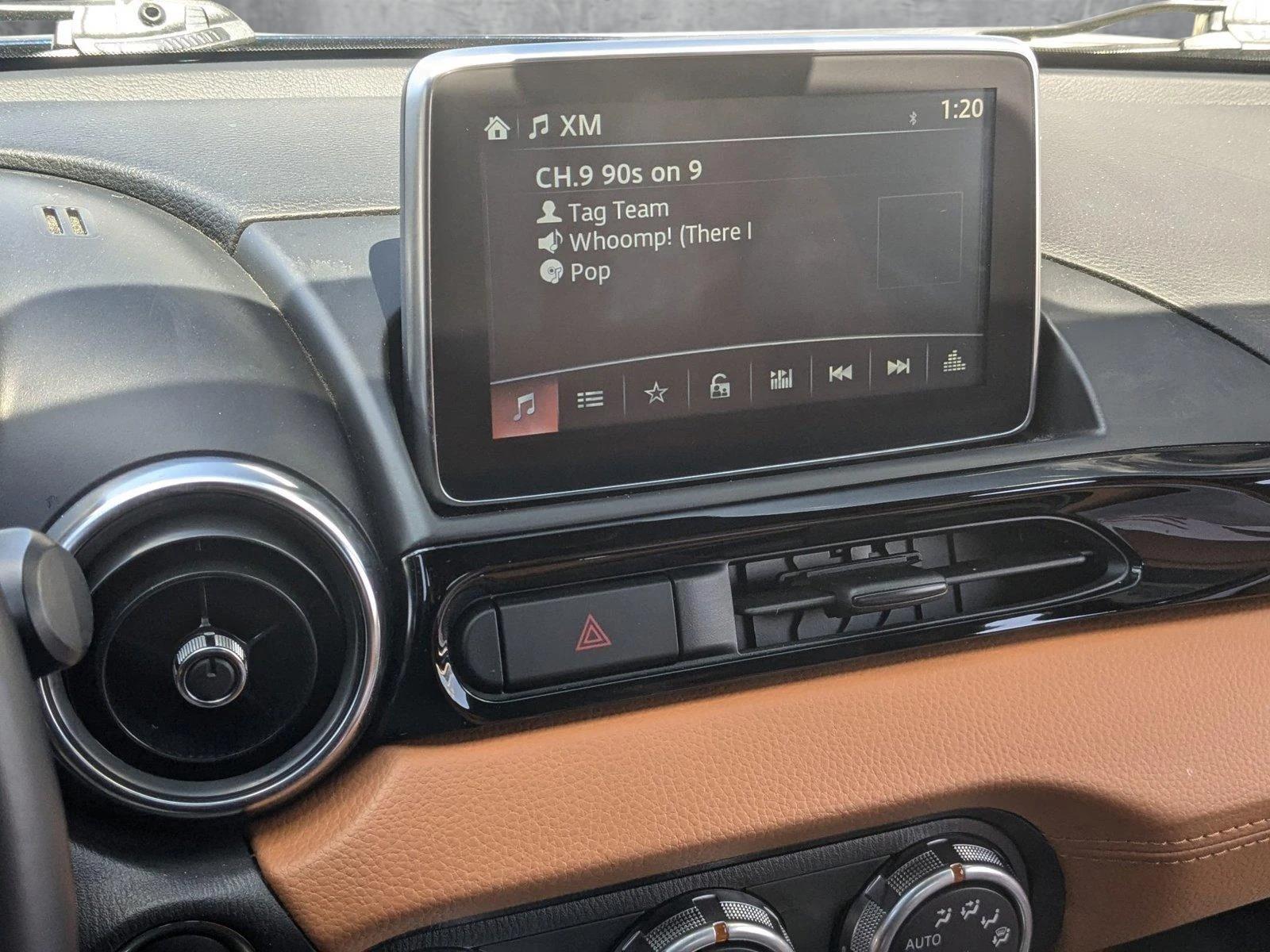 2019 FIAT 124 Spider Vehicle Photo in Towson, MD 21204