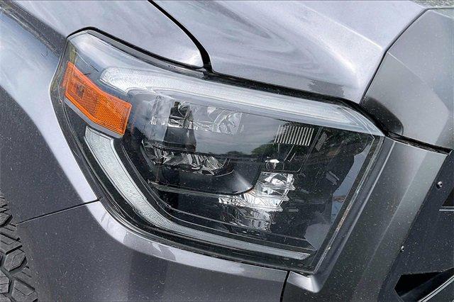 2021 Toyota Tundra 4WD Vehicle Photo in INDEPENDENCE, MO 64055-1314