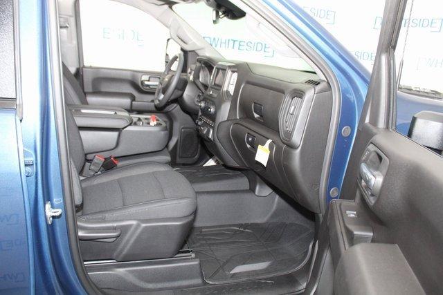 2025 Chevrolet Silverado 2500 HD Vehicle Photo in SAINT CLAIRSVILLE, OH 43950-8512