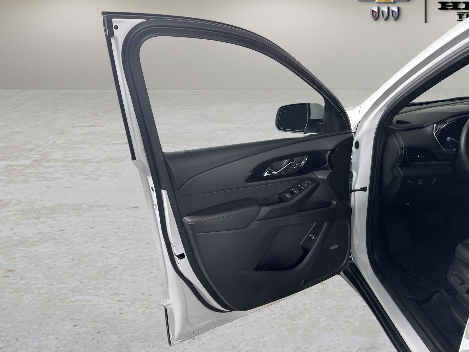 2023 Chevrolet Traverse Vehicle Photo in GEORGETOWN, TX 78626-7508