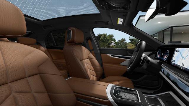2025 BMW 760i xDrive Vehicle Photo in GRAPEVINE, TX 76051