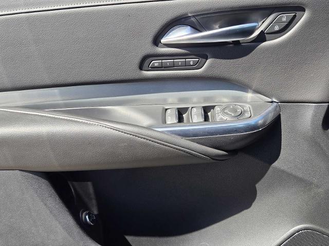 2021 Cadillac XT4 Vehicle Photo in DENTON, TX 76210-9321