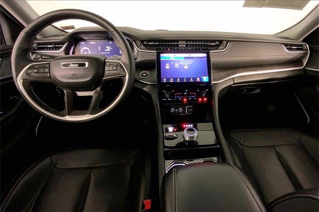 2022 Jeep Grand Cherokee L Vehicle Photo in INDEPENDENCE, MO 64055-1314