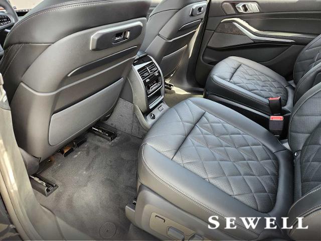 2026 BMW X7 xDrive40i Vehicle Photo in PLANO, TX 75024