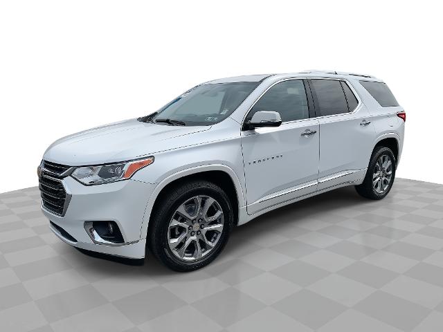 2019 Chevrolet Traverse Vehicle Photo in MOON TOWNSHIP, PA 15108-2571
