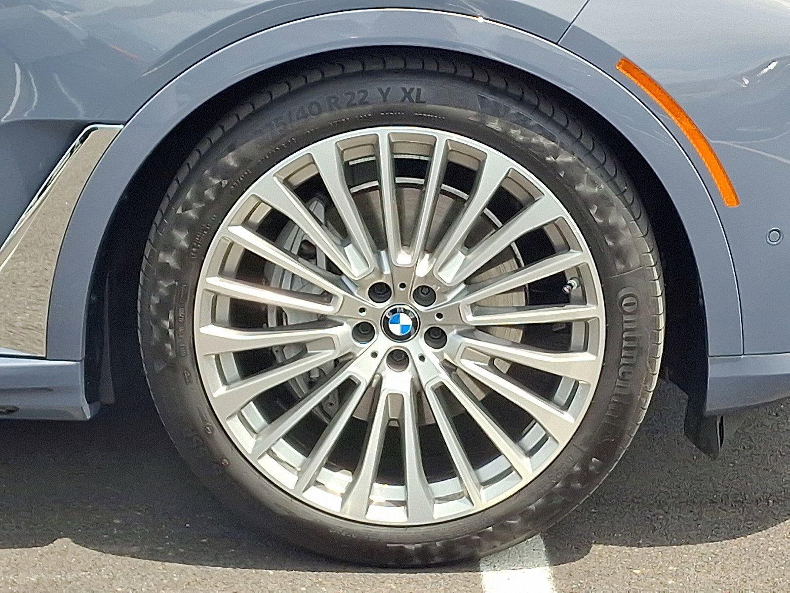 2023 BMW X7 xDrive40i Vehicle Photo in Harrisburg, PA 17111