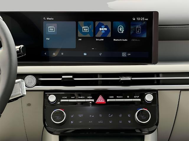 2025 Hyundai TUCSON Hybrid Vehicle Photo in Green Bay, WI 54304