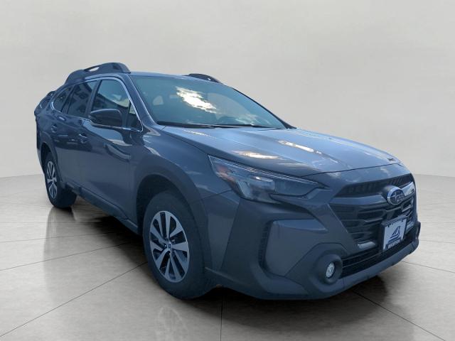 2025 Subaru Outback Vehicle Photo in Green Bay, WI 54304