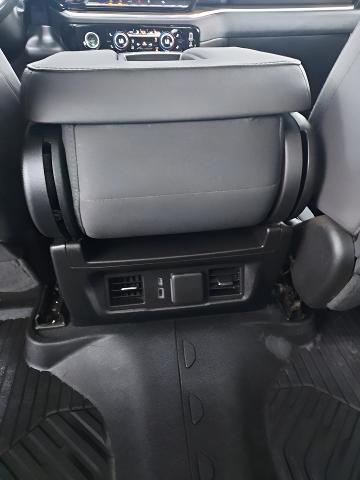 2022 Chevrolet Silverado 1500 Vehicle Photo in OSHKOSH, WI 54904-7811