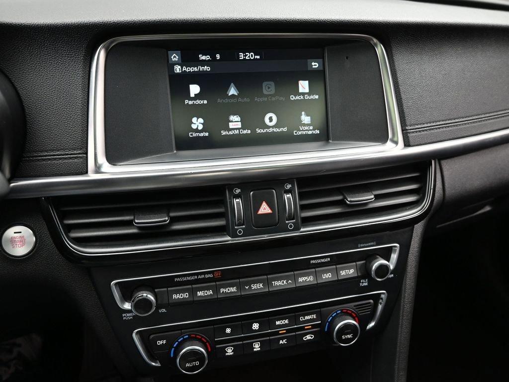 2018 Kia Optima Vehicle Photo in Marion, IA 52302