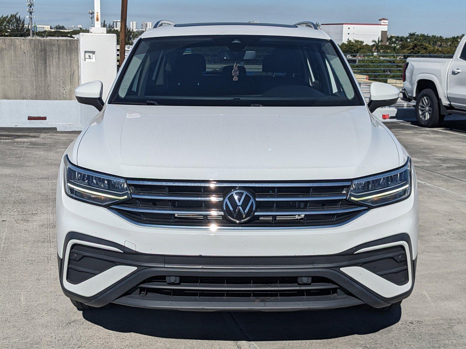 2022 Volkswagen TIGUAN Vehicle Photo in MIAMI, FL 33172-3015