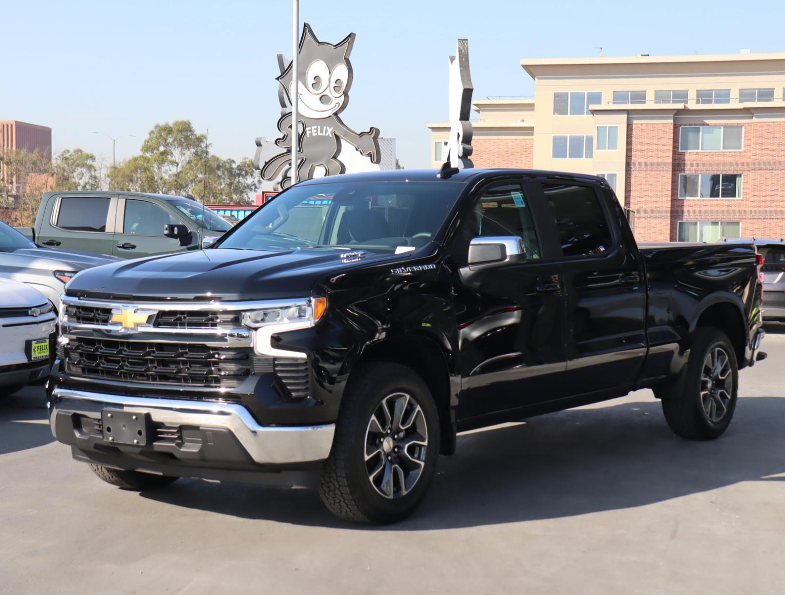 2025 Chevrolet Silverado 1500 Vehicle Photo in LOS ANGELES, CA 90007-3794