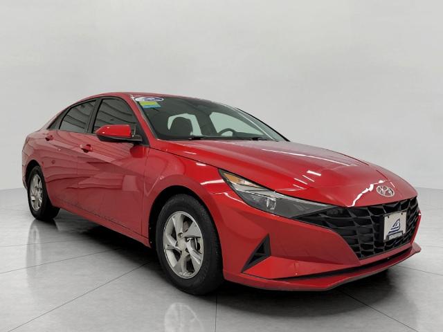 2021 Hyundai ELANTRA Vehicle Photo in Oshkosh, WI 54904