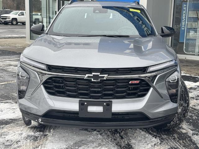 2025 Chevrolet Trax Vehicle Photo in GARDNER, MA 01440-3110