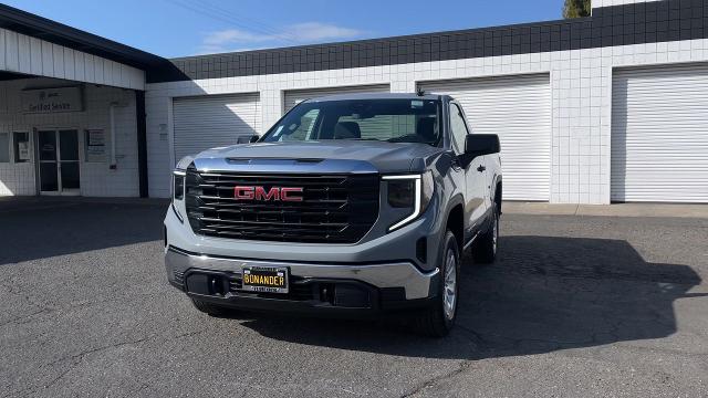 2025 GMC Sierra 1500 Vehicle Photo in TURLOCK, CA 95380-4918