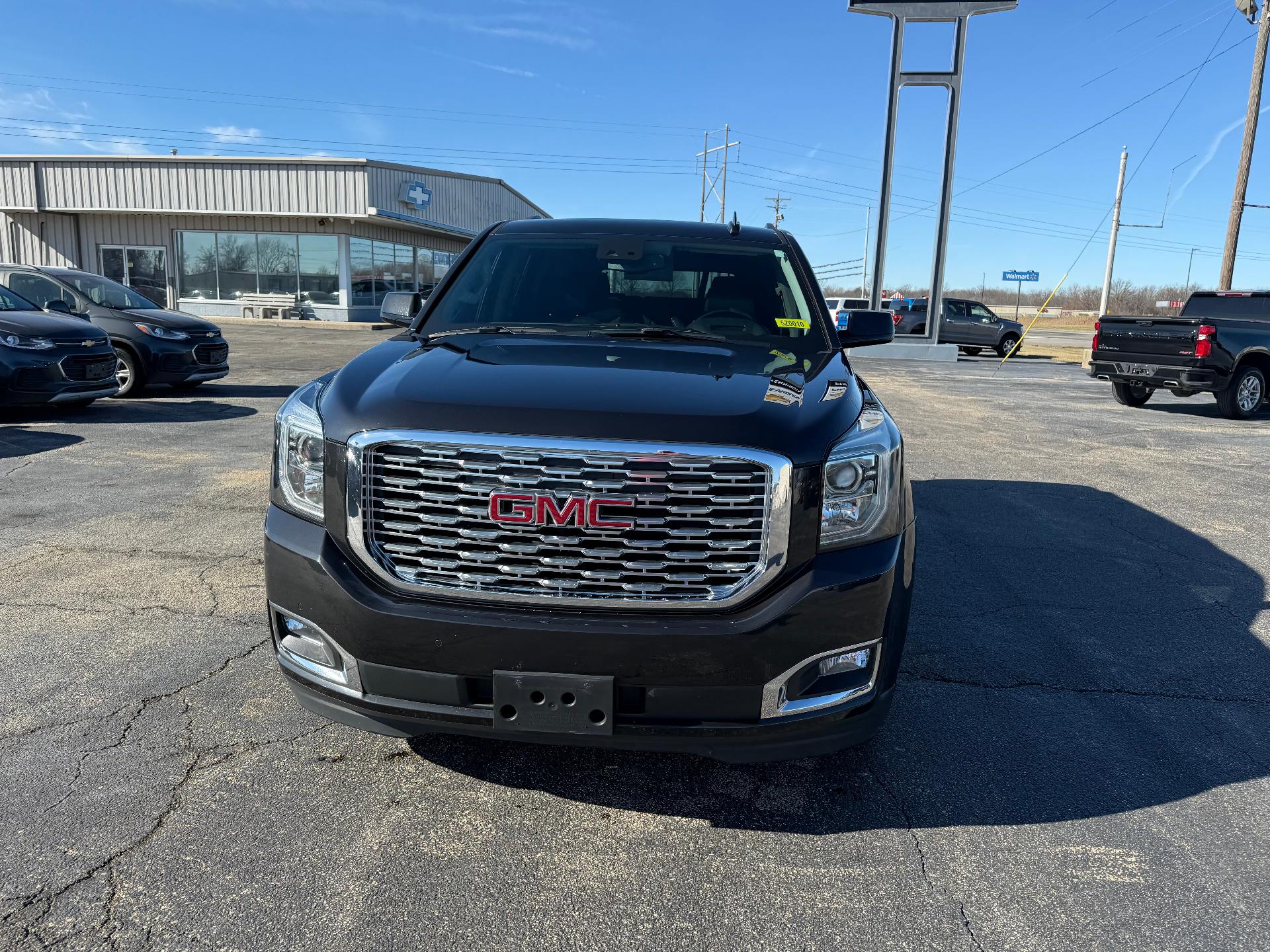 Used 2020 GMC Yukon Denali with VIN 1GKS2CKJ9LR164863 for sale in Salem, IL