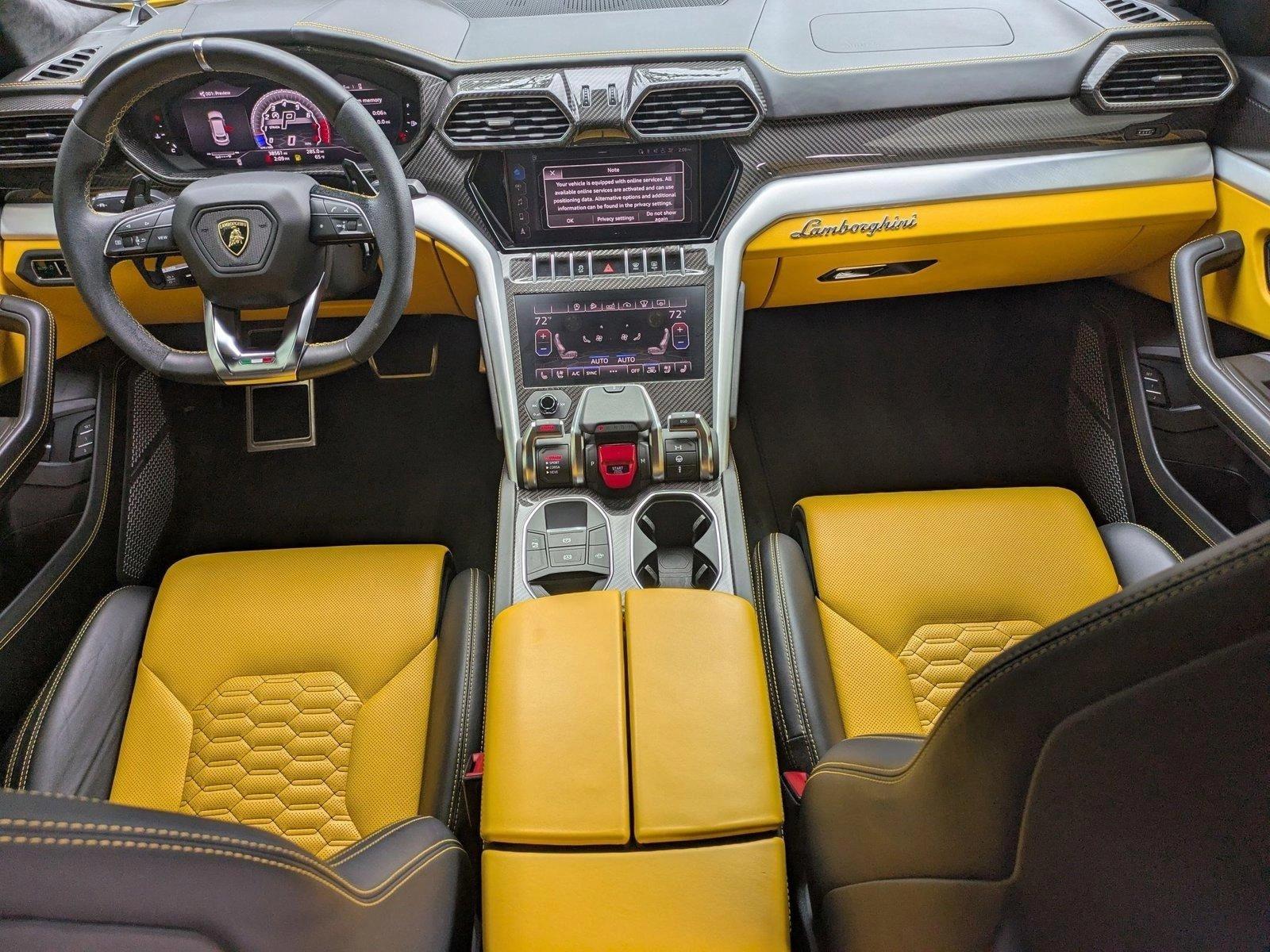 2020 Lamborghini Urus Vehicle Photo in Sarasota, FL 34231