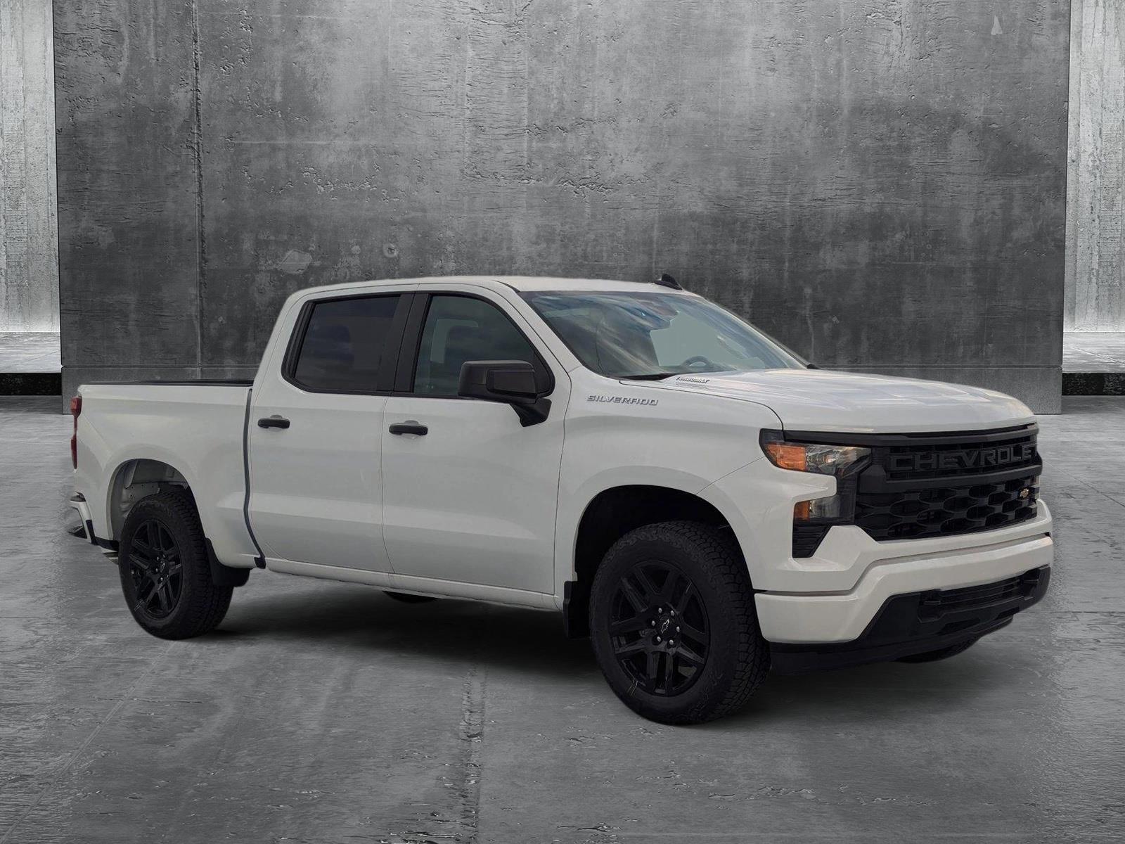 2025 Chevrolet Silverado 1500 Vehicle Photo in PEMBROKE PINES, FL 33024-6534