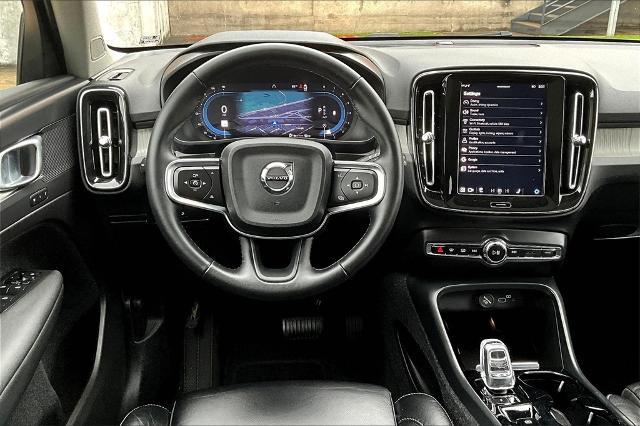 2023 Volvo XC40 Vehicle Photo in Houston, TX 77007