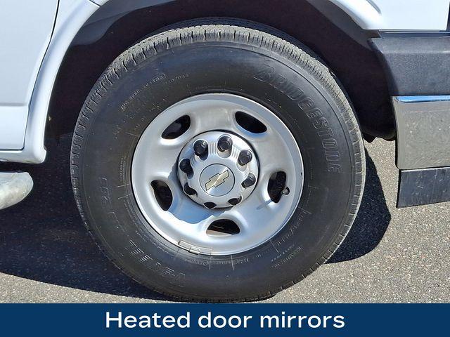 2022 Chevrolet Express Cargo 2500 Vehicle Photo in DANBURY, CT 06810-5034