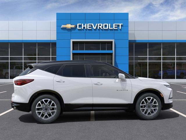 2025 Chevrolet Blazer Vehicle Photo in GREENACRES, FL 33463-3207