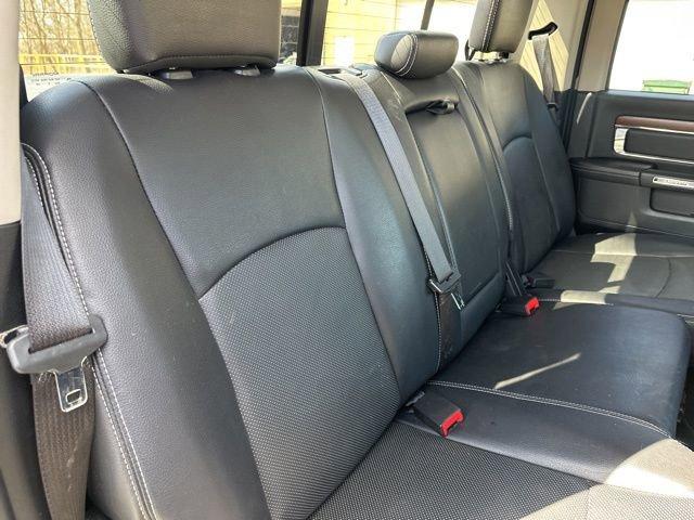 2015 Ram 1500 Vehicle Photo in MEDINA, OH 44256-9631