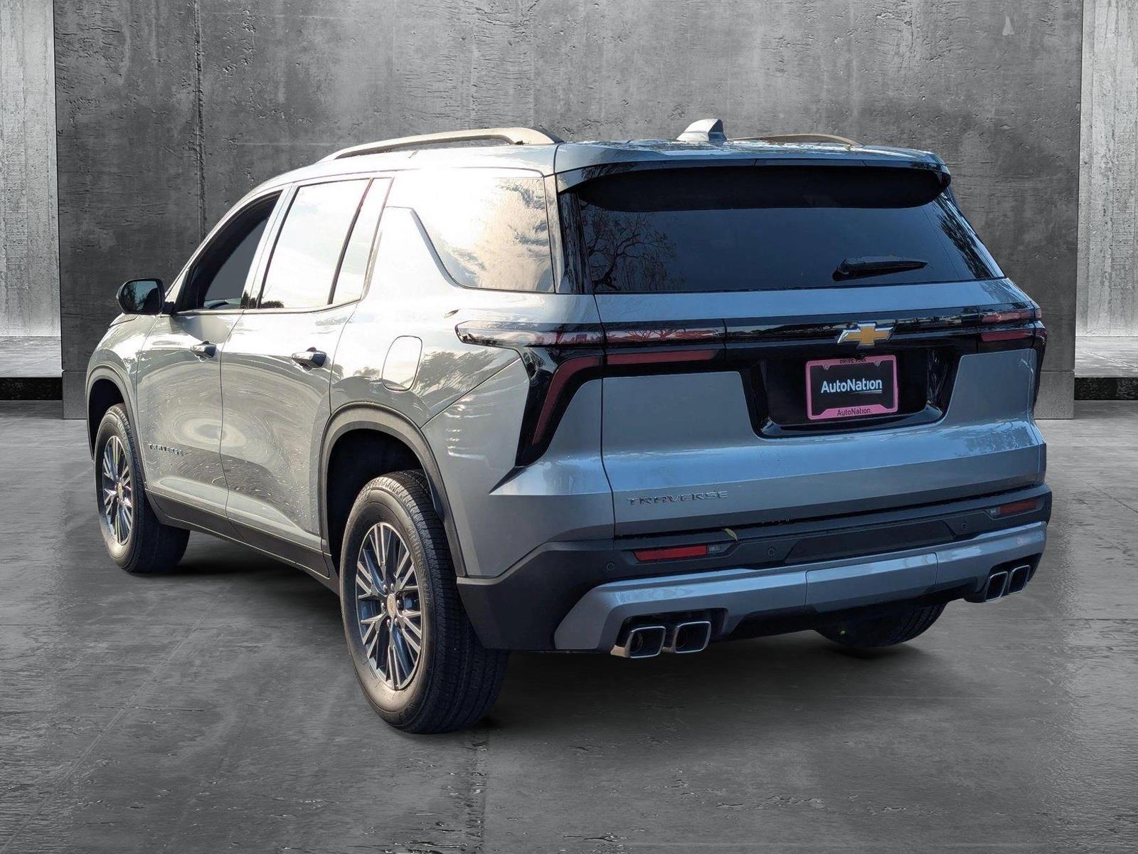 2025 Chevrolet Traverse Vehicle Photo in GREENACRES, FL 33463-3207