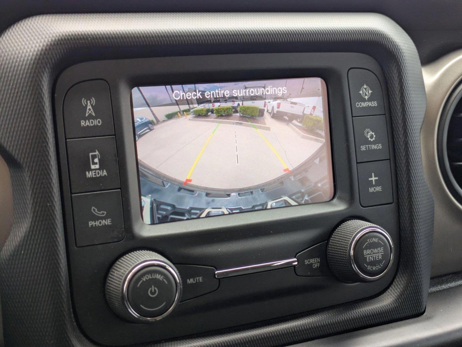 2020 Jeep Wrangler Unlimited Vehicle Photo in Tustin, CA 92782