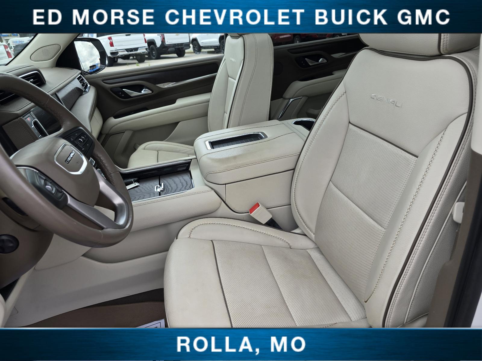 2022 GMC Yukon XL Vehicle Photo in Rolla, MO 65401