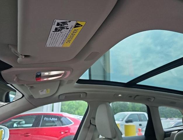 2022 Volvo XC60 Recharge Plug-In Hybrid Vehicle Photo in San Antonio, TX 78230