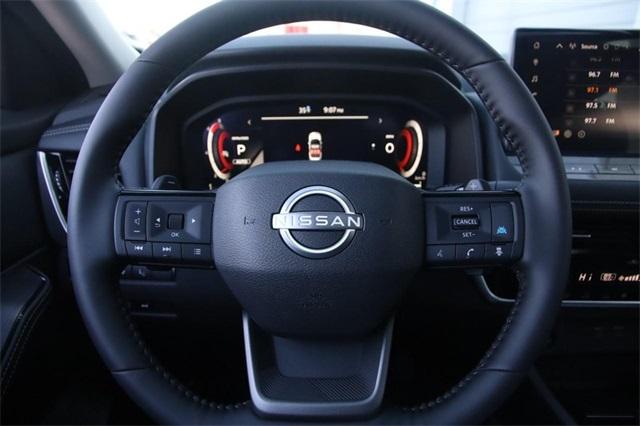 2025 Nissan Rogue Vehicle Photo in Hazelwood, MO 63042