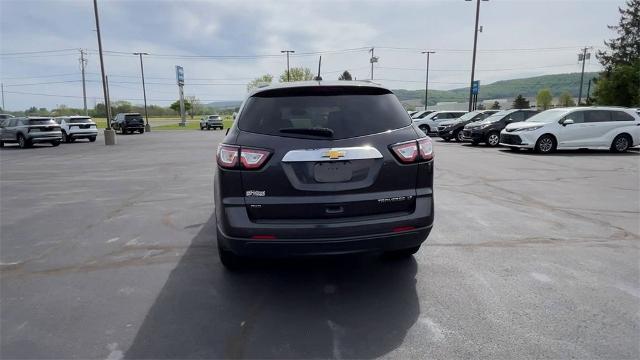 2016 Chevrolet Traverse Vehicle Photo in TULLY, NY 13159-3159
