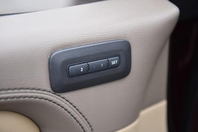 2015 Nissan Armada Vehicle Photo in Ballwin, MO 63011