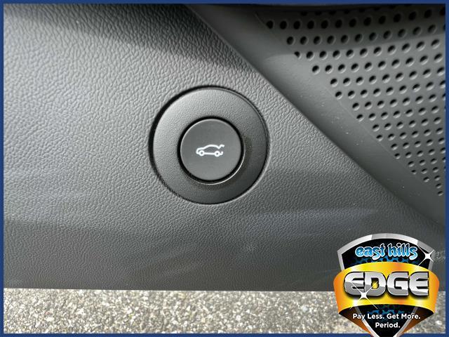 2023 Chevrolet Camaro Vehicle Photo in Roslyn, NY 11576