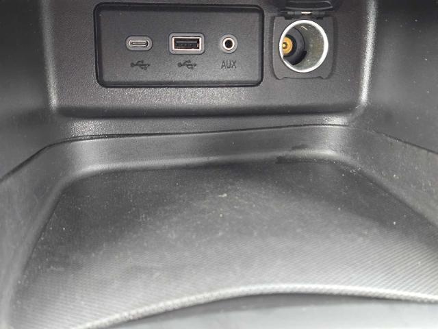 2020 Chevrolet Equinox Vehicle Photo in DENTON, TX 76210-9321
