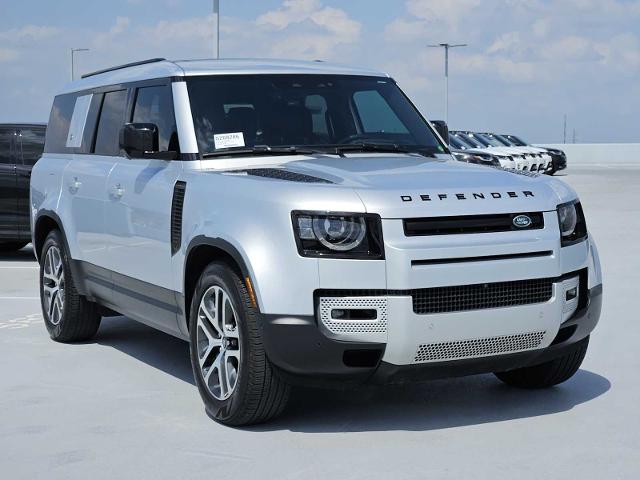 2024 Defender Vehicle Photo in AUSTIN, TX 78717
