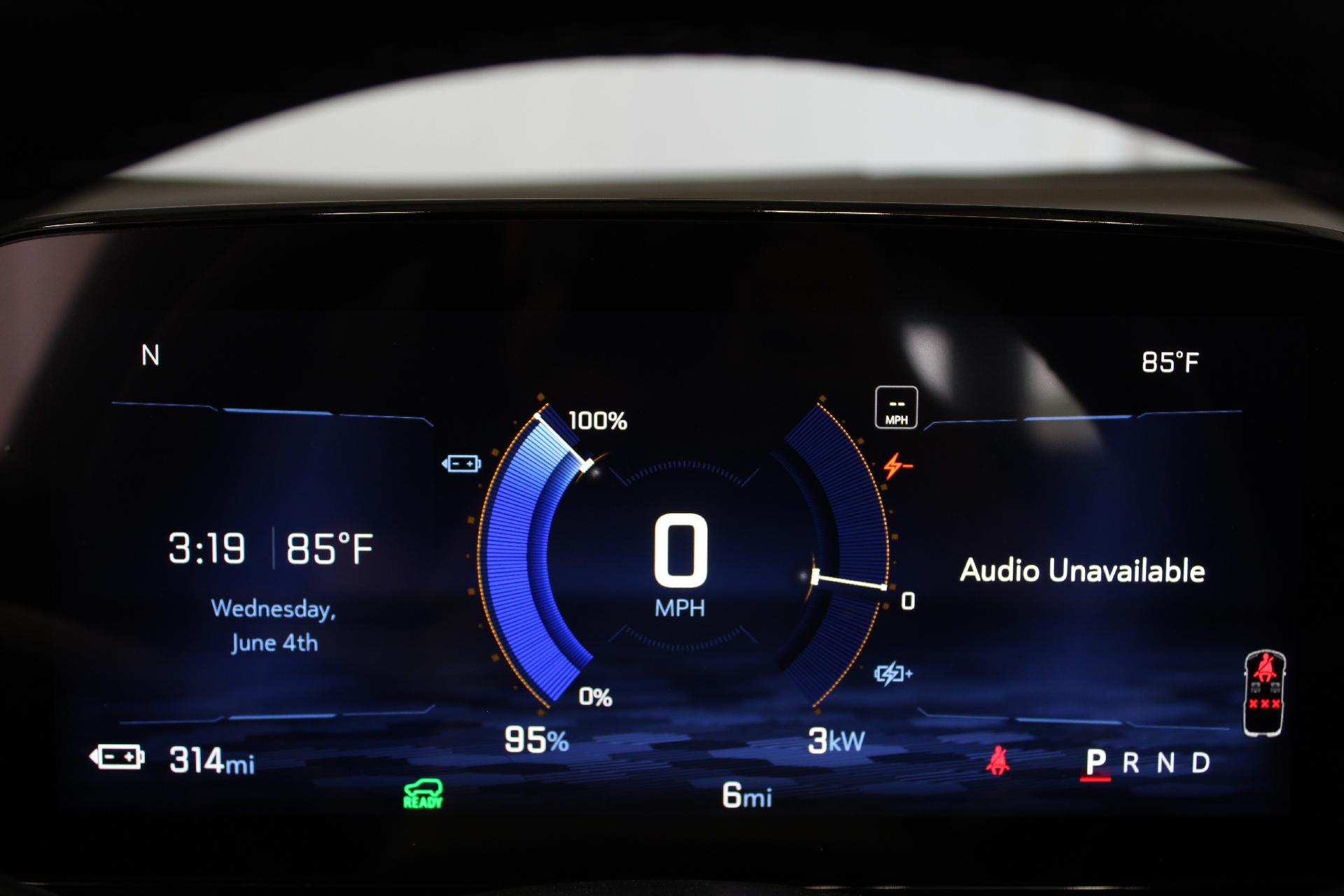 2025 Chevrolet Equinox EV Vehicle Photo in NORTHAMPTON, MA 01060-1120