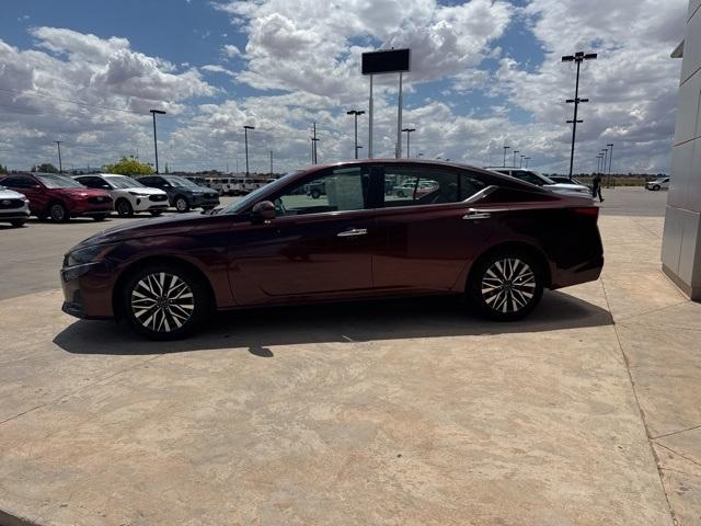 2023 Nissan Altima Vehicle Photo in Winslow, AZ 86047-2439