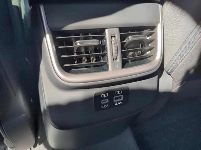 2025 Subaru Outback Vehicle Photo in Green Bay, WI 54304