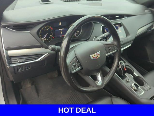 2020 Cadillac XT4 Vehicle Photo in Merrillville, IN 46410