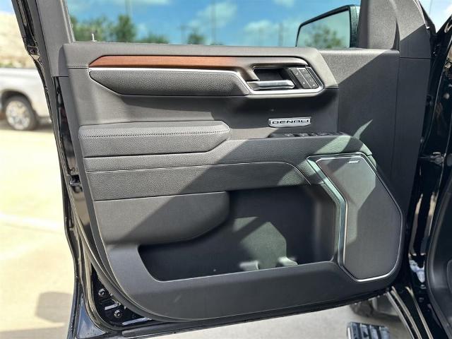 2025 GMC Sierra 1500 Vehicle Photo in San Antonio, TX 78230